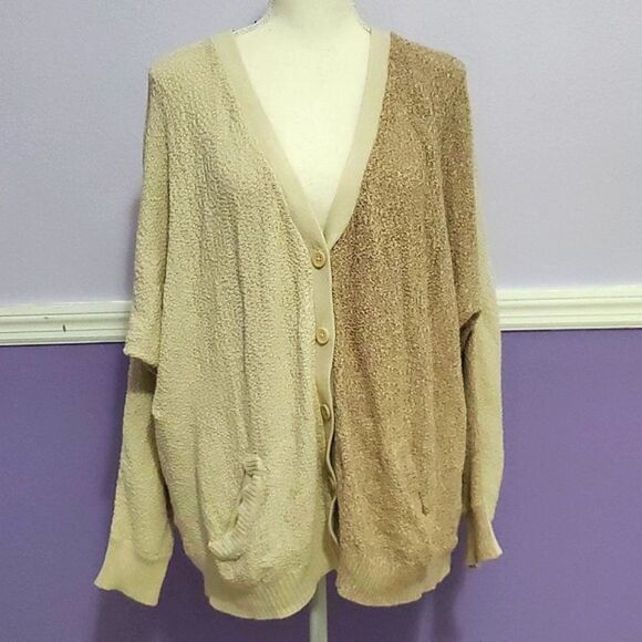 UO Sparkle & Fade Cream Two Tone Oversized Textured Buttoned Down Cardigan - Picture 1 of 11